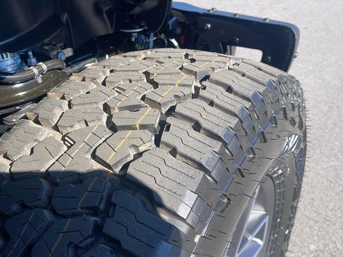 New 2026 Jeep Gladiator Mojave image 10