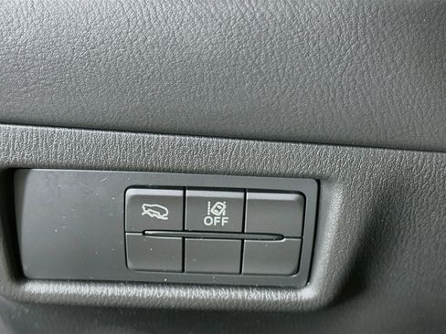 Used 2025 MAZDA CX-5 AWD 2.5 S w/ Select Package image 17