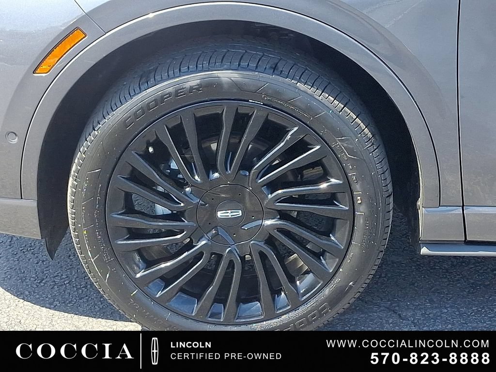 Certified 2022 Lincoln Corsair Reserve w/ Equipment Group 201A AWD/4WD image 8