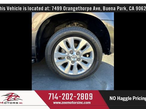 Used 2019 Toyota Sequoia Platinum w/ Carpet Mat Package (TMS) AWD/4WD image 67