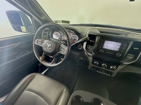Used 2024 RAM 3500 Tradesman w/ Chrome Appearance Group image 9