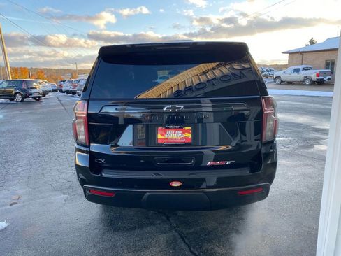 Used 2021 Chevrolet Suburban RST w/ Luxury Package image 6