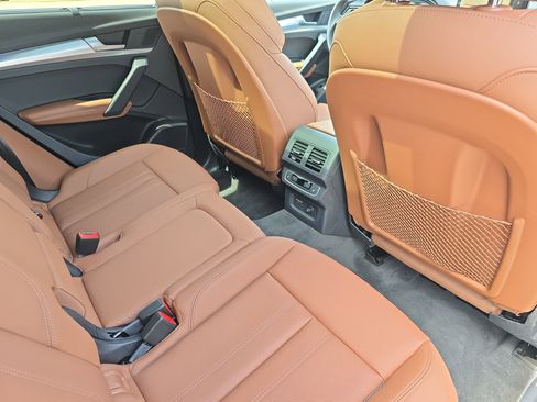 Certified 2025 Audi Q5 Prestige w/ Prestige Package AWD/4WD image 11