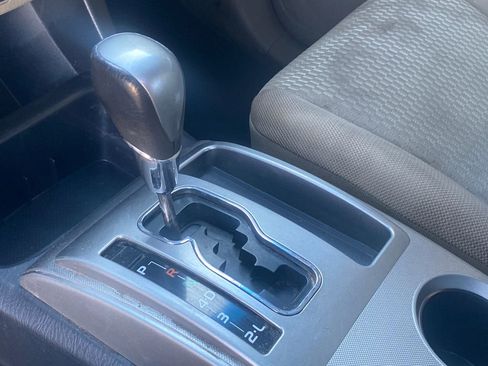 Used 2015 Toyota Tacoma 4x4 Access Cab V6 w/ SR5 Package image 24