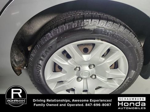 Used 2012 Nissan Sentra 2.0 S FWD image 5