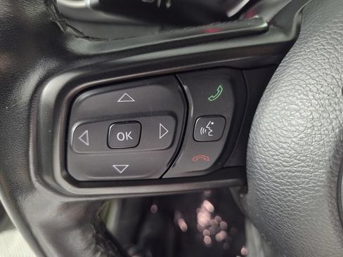 Used 2021 Jeep Wrangler Sport AWD/4WD image 18