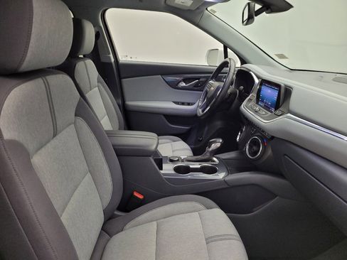 Used 2020 Chevrolet Blazer LT image 21