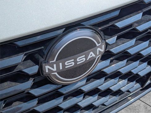 Used 2023 Nissan Altima 2.5 SR w/ SR Premium Package image 10