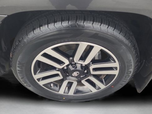 Used 2014 Toyota 4Runner Limited image 9