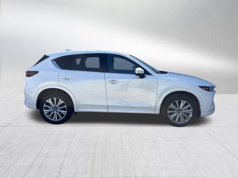 Used 2023 MAZDA CX-5 Signature image 5
