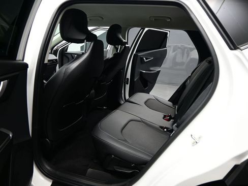 Used 2024 Kia EV6 Light RWD image 23