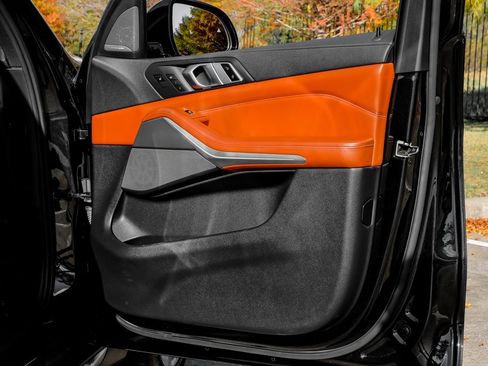 Used 2021 BMW X5 xDrive40i w/ Executive Package image 50