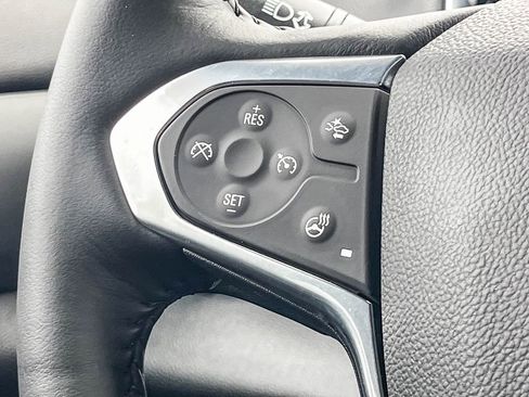 Used 2022 Chevrolet Traverse LT w/ LPO, Floor Liner Package image 26