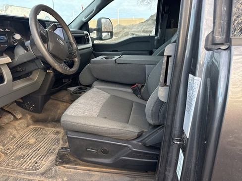 Used 2024 Ford F550 4x4 SuperCab Super Duty w/ XLT Value Package image 8