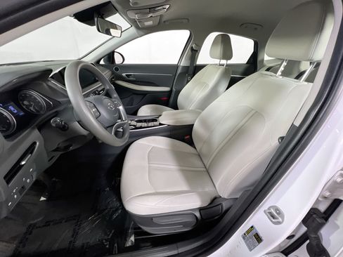 Used 2023 Hyundai Sonata SE FWD image 19