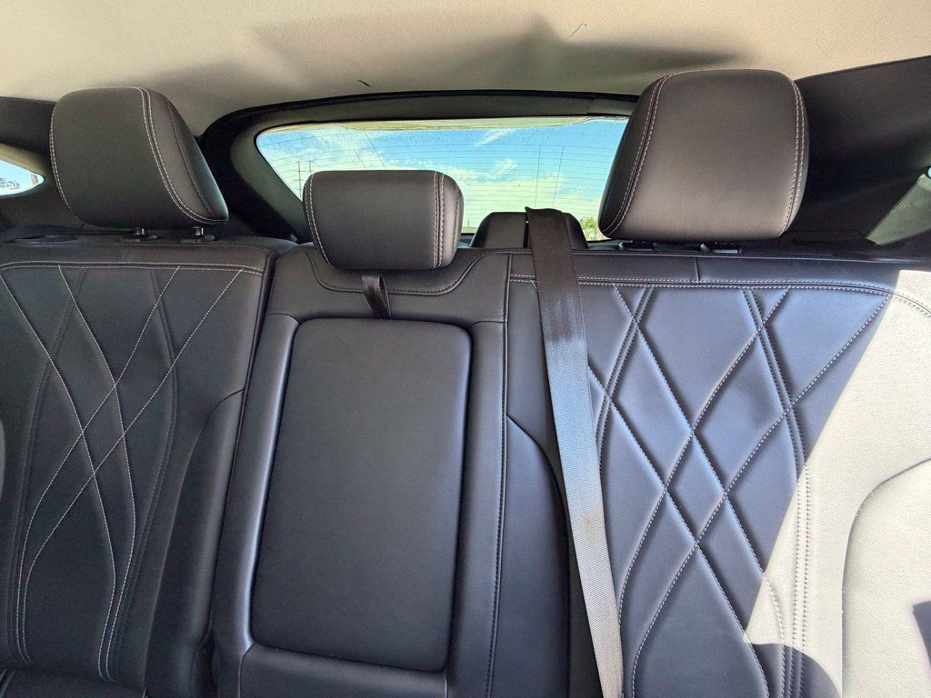 Used 2022 Ford Mustang Mach-E Select w/ Comfort/Technology Package RWD image 9