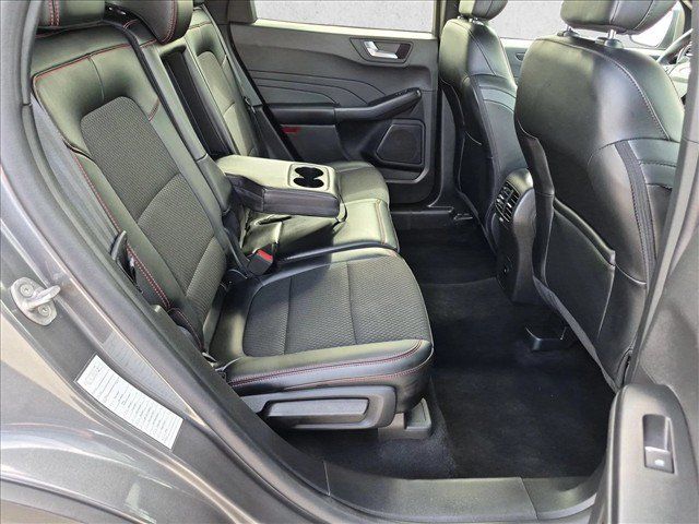 Used 2025 Ford Escape ST-Line AWD/4WD image 20