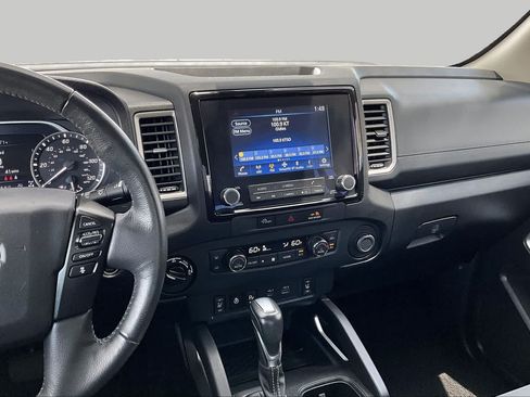 Used 2024 Nissan Frontier SV w/ SV Convenience Package AWD/4WD image 7
