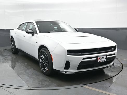 New 2026 Dodge Charger R/T AWD/4WD image 4