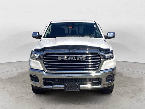 Certified 2025 RAM 1500 Laramie AWD/4WD image 8