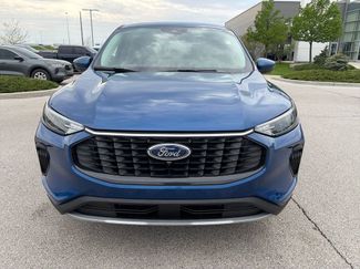 Used 2023 Ford Escape Active w/ Tech Pack #2 AWD/4WD video 2