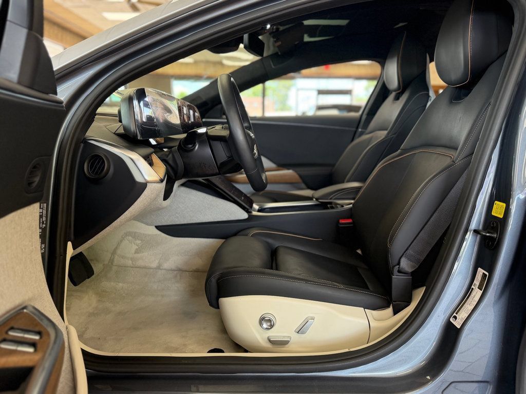 Used 2025 Lucid Air Touring AWD/4WD image 16