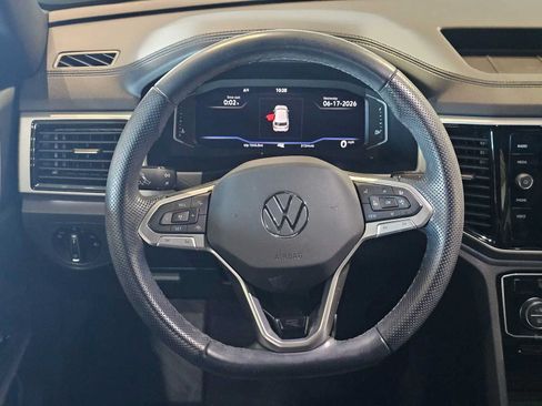 Used 2023 Volkswagen Atlas Cross Sport SEL R-Line AWD/4WD image 21