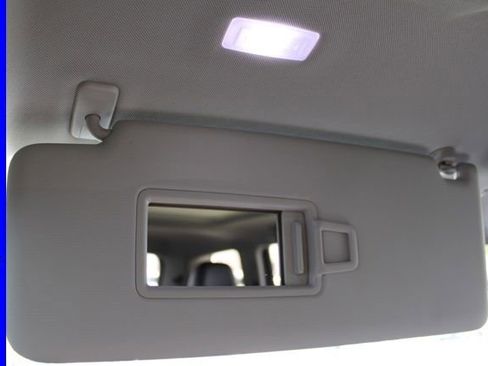 Used 2023 Volkswagen Atlas SEL R-Line image 53