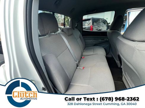 Used 2014 Toyota Tacoma PreRunner w/ Convenience Package RWD image 15