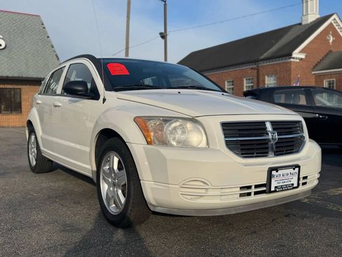 Used 2009 Dodge Caliber SXT FWD image 4