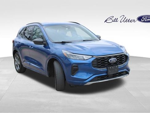 Used 2023 Ford Escape ST-Line w/ Tech Pack #1 image 3