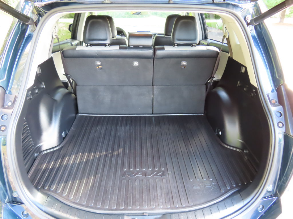 Used 2018 Toyota RAV4 Limited w/ All Weather Liner Package AWD/4WD image 21