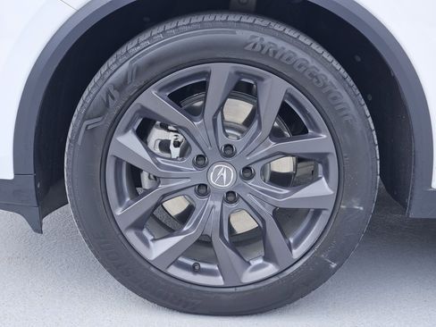 Used 2023 Acura MDX A-Spec image 13