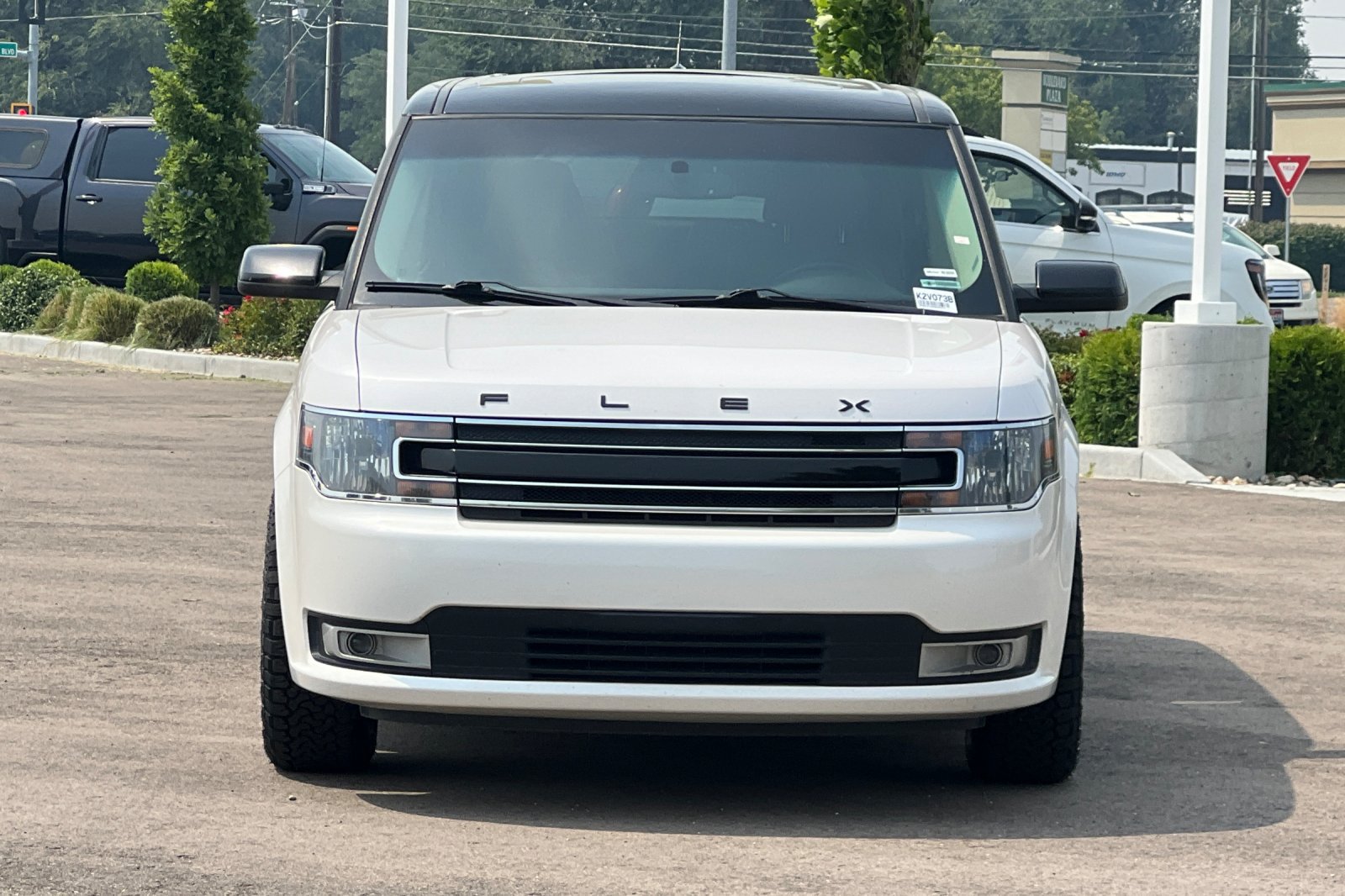 Used 2019 Ford Flex SEL w/ Equipment Group 202A AWD/4WD image 12