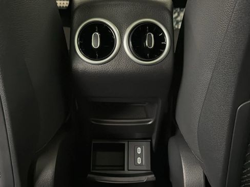 New 2026 Mercedes-Benz GLA 35 AMG 4MATIC image 31