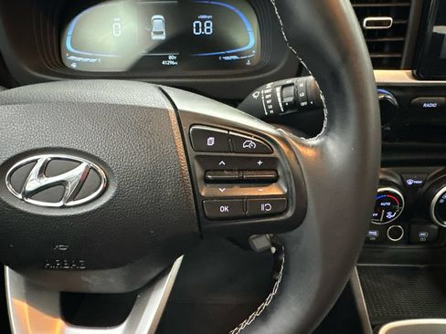 Used 2023 Hyundai Venue SEL w/ Cargo Package FWD image 21