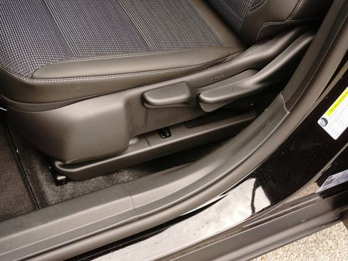 New 2026 Buick Envista Preferred FWD image 33