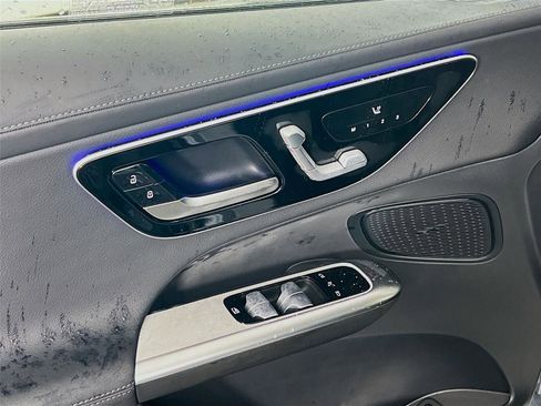 Used 2025 Mercedes-Benz GLC 300 GLC 300 image 16