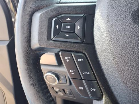 Used 2018 Ford F150 XLT w/ Equipment Group 302A Luxury AWD/4WD image 13