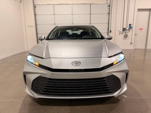 Used 2025 Toyota Camry LE FWD image 2