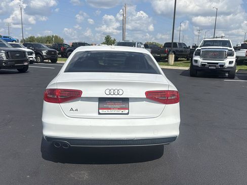 Used 2015 Audi A4 2.0T Premium w/ Audi MMI Navigation FWD image 4