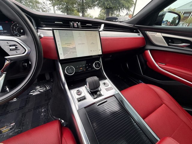 Used 2021 Jaguar XF R-Dynamic SE AWD/4WD image 19