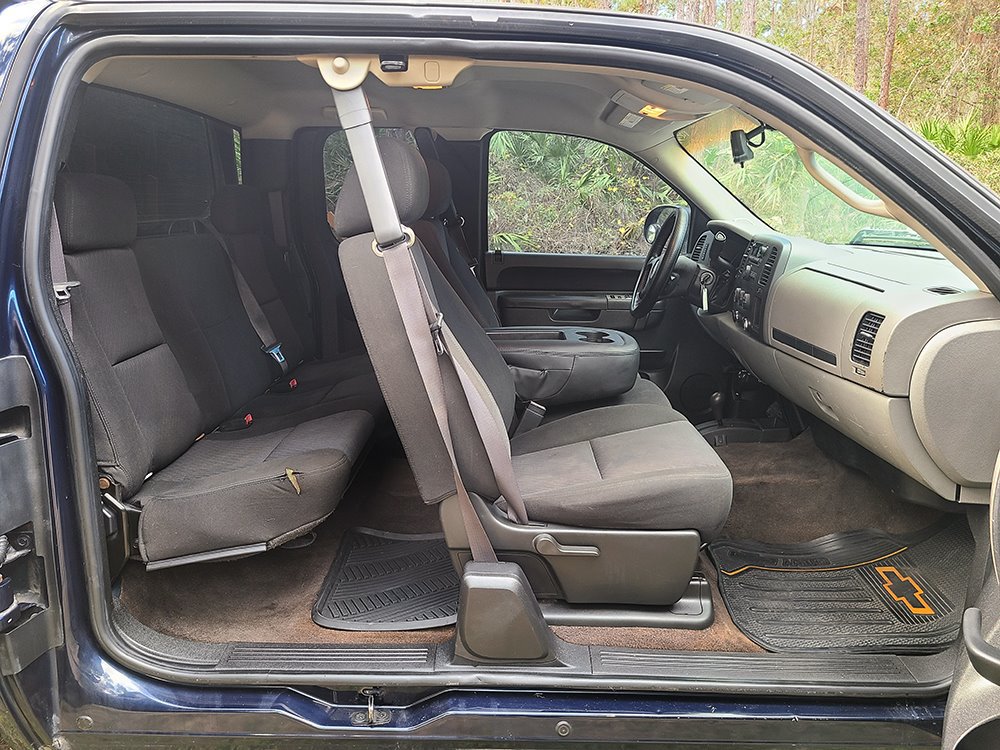Used 2011 Chevrolet Silverado 1500 LS AWD/4WD image 12