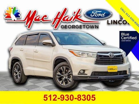 Used 2016 Toyota Highlander XLE image 1