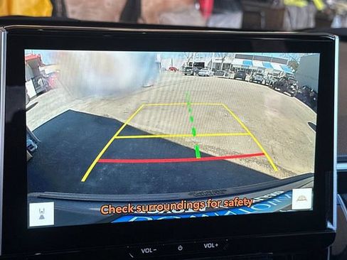 Used 2026 Toyota Corolla Cross XLE w/ Convenience Package image 18