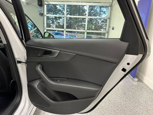 Used 2018 Audi A4 2.0T Ultra Premium w/ Convenience Package FWD image 31