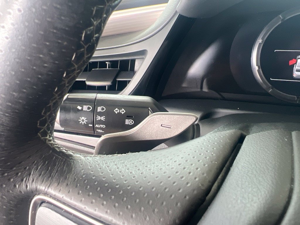 Used 2023 Lexus ES 300h F Sport w/ Accessory Package (Z1) FWD image 30
