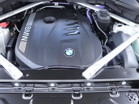 New 2026 BMW X5 sDrive40i w/ Climate Comfort Package RWD image 41