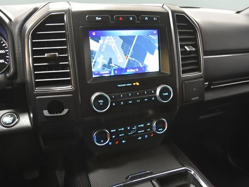 Used 2021 Ford Expedition Limited RWD image 27