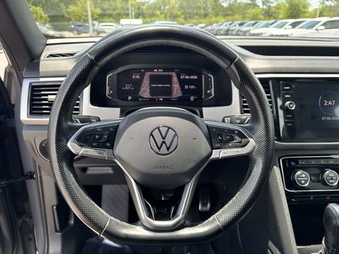 Used 2021 Volkswagen Atlas Cross Sport SEL R-Line FWD image 20